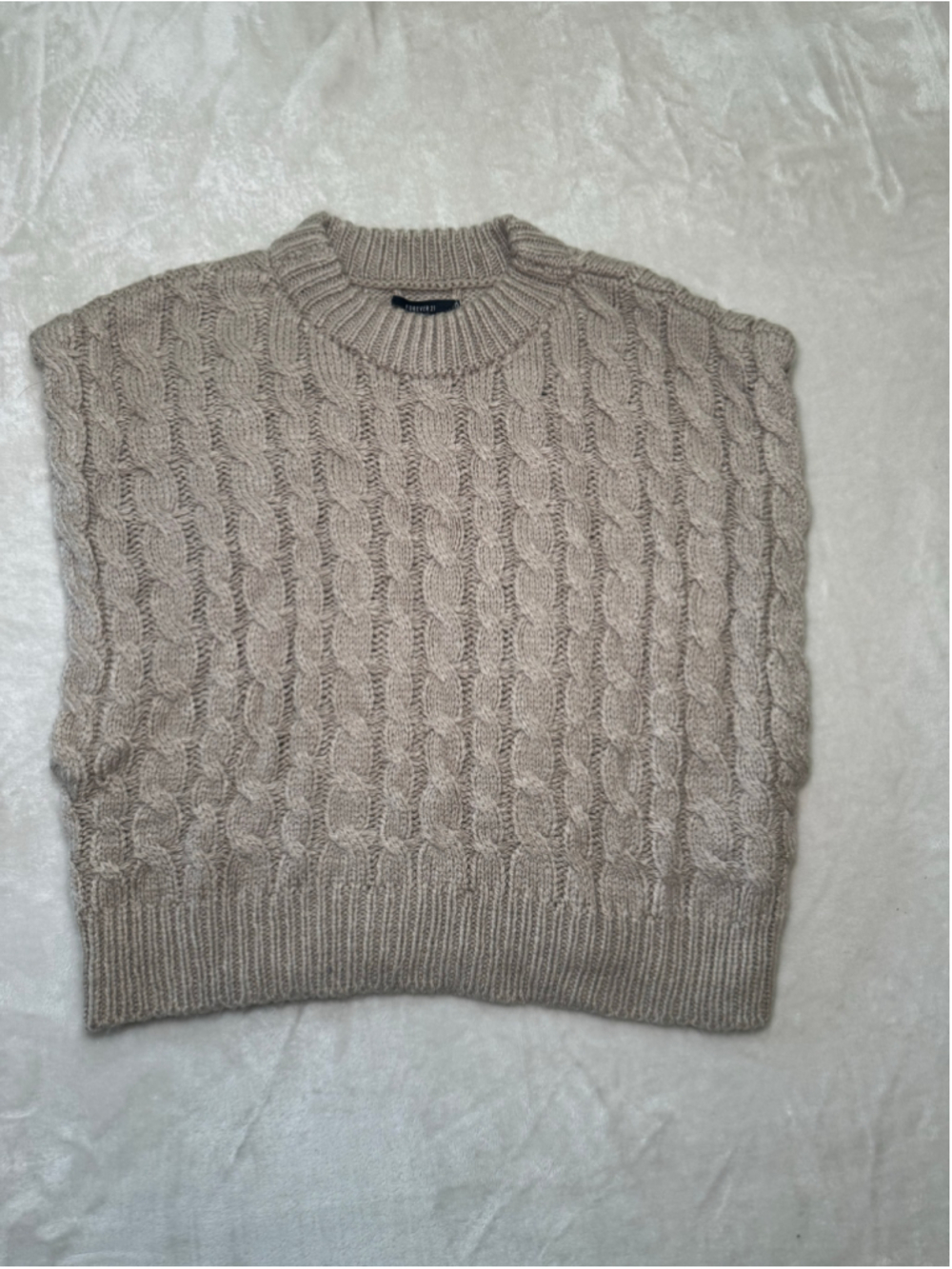 Women's Forever 21 Cable Knit Sweater Vest Beige Size L